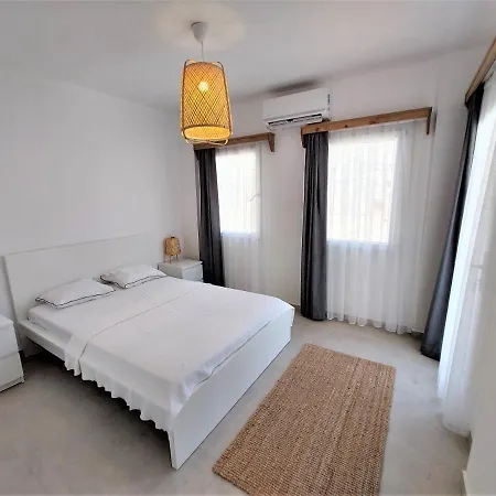 Ibak Lucia Apartment *